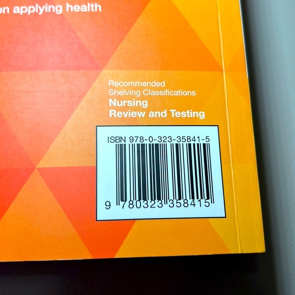 Saunders Comprehensive Review for the NCLEX-RN 8th Edition - Picture 4 of 4